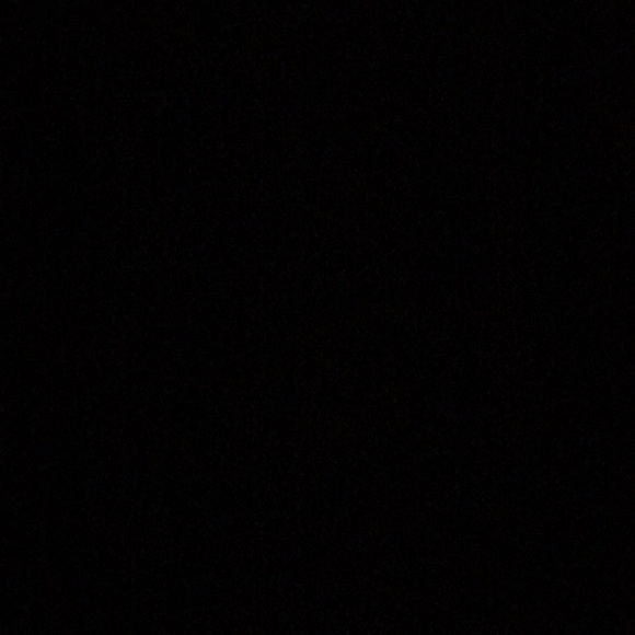 Meet your Posher, Laura - Picture 1 of 1